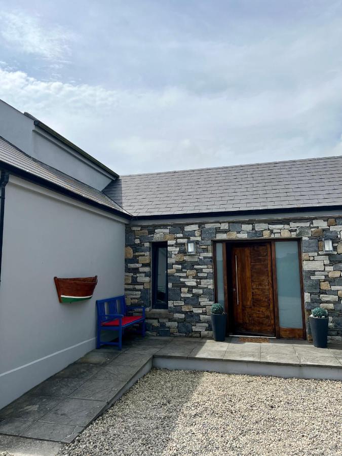 Fitzy's Bunker - Modern Beach Apartment Ardglass Exterior foto