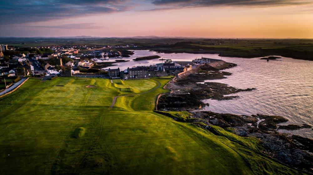 Fitzy's Bunker - Modern Beach Apartment Ardglass Exterior foto